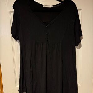 Max Studio Elegant Black Blouse